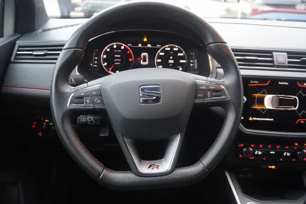 Seat Arona 1.0 TSI FR LED Navi ACC Virtual Cockpit 01/2020-photo-13