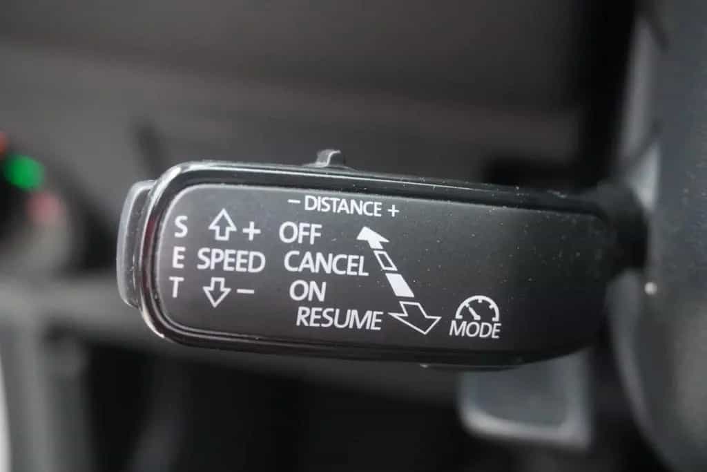 Seat Arona 1.0 TSI FR LED Navi ACC Virtual Cockpit 01/2020-photo-18