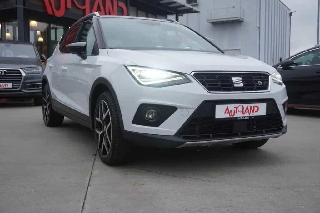 Seat Arona 1.0 TSI FR LED Navi ACC Virtual Cockpit 01/2020-photo-3