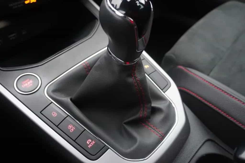 Seat Arona 1.0 TSI FR LED Navi ACC Virtual Cockpit 01/2020-photo-31