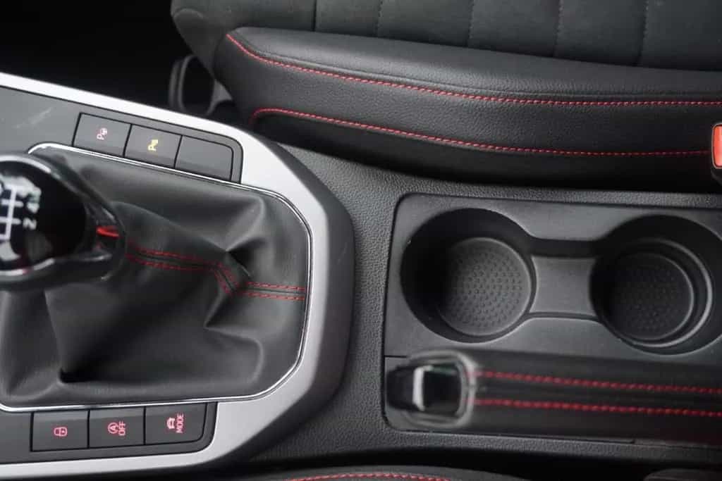 Seat Arona 1.0 TSI FR LED Navi ACC Virtual Cockpit 01/2020-photo-32