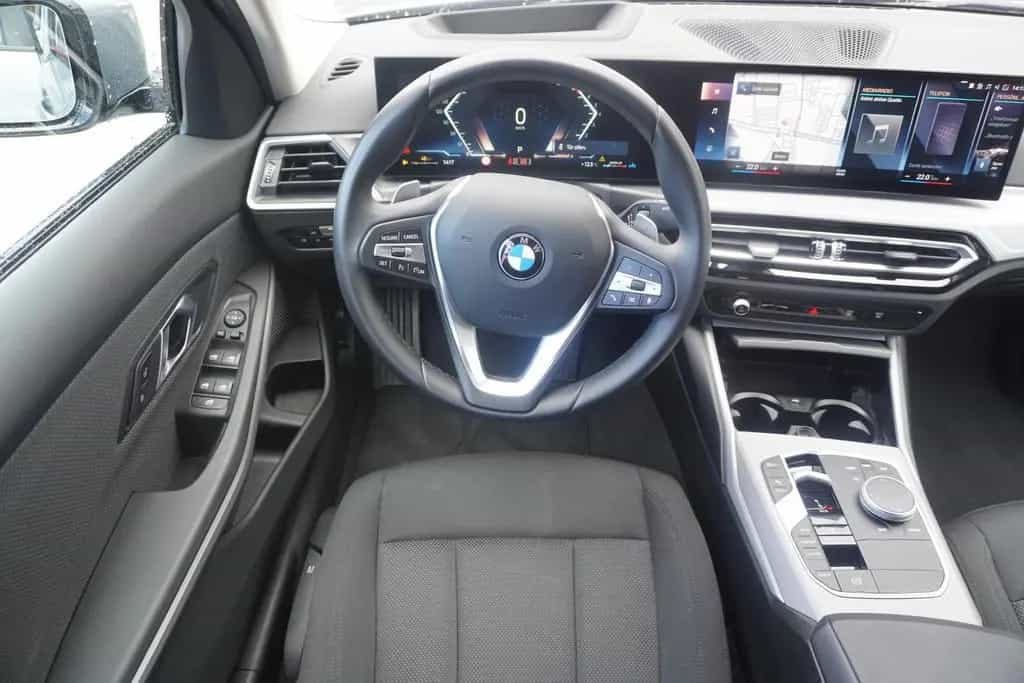 BMW 3 Series i Limousine Aut. LED Navi Totwinkel Kamera 06/2024-photo-16