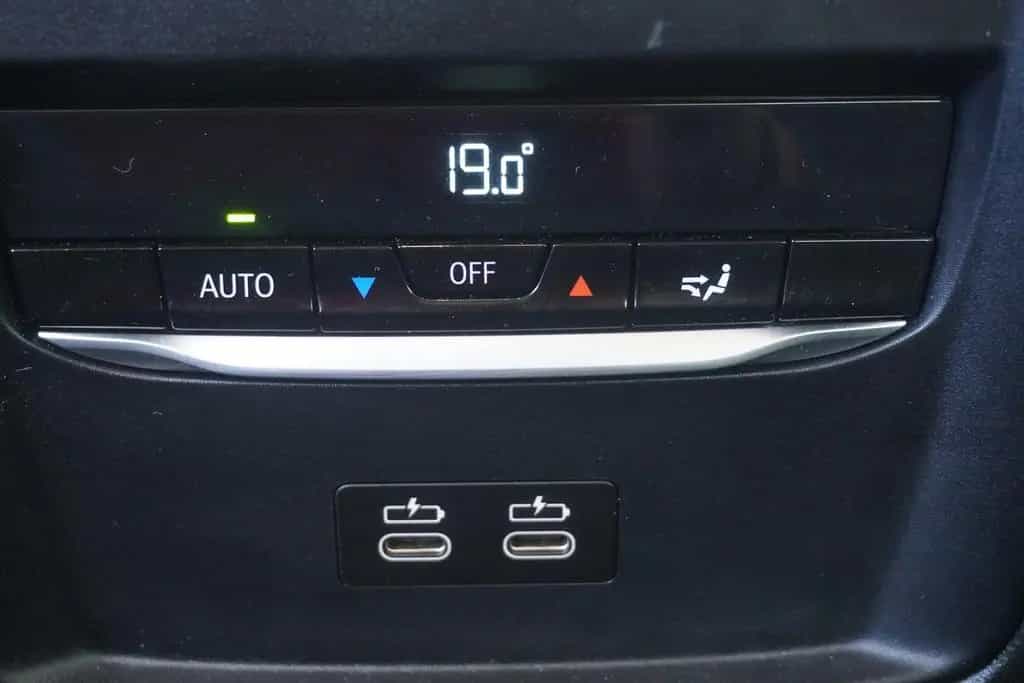 BMW 3 Series i Limousine Aut. LED Navi Totwinkel Kamera 06/2024-photo-20