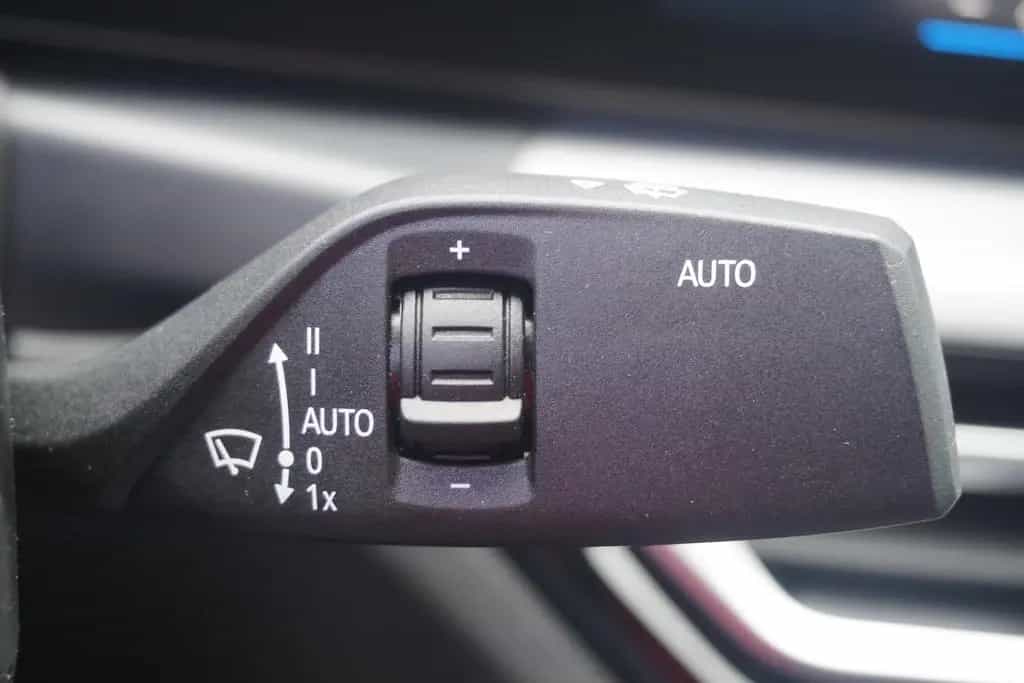 BMW 3 Series i Limousine Aut. LED Navi Totwinkel Kamera 06/2024-photo-25