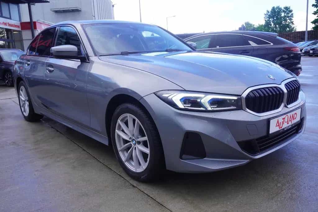 BMW 3 Series i Limousine Aut. LED Navi Totwinkel Kamera 06/2024-photo-5