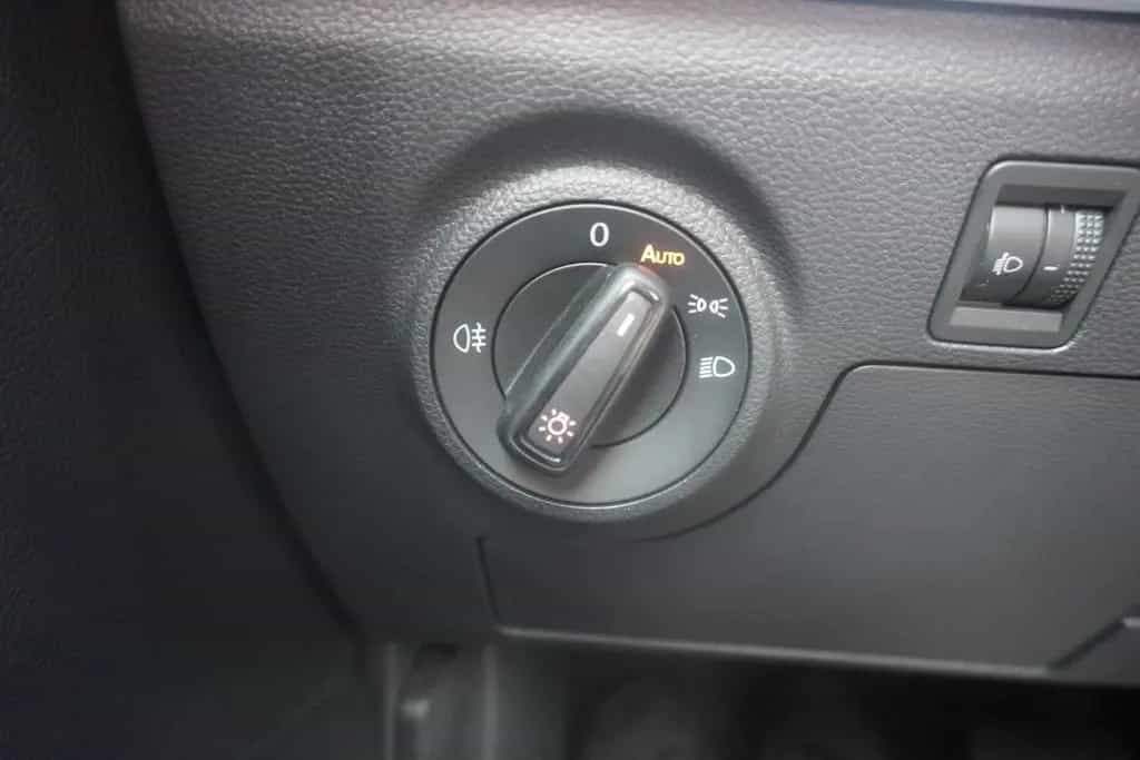 Seat Ibiza 1.0 TSI Style LED Navi FullLink Tempomat 03/2022-photo-13