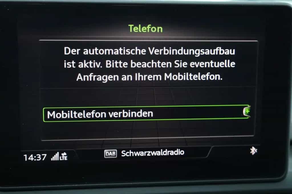 Audi A4 Avant 2.0 TFSI LED Navi Sitzheizung DAB USB 02/2018-photo-17