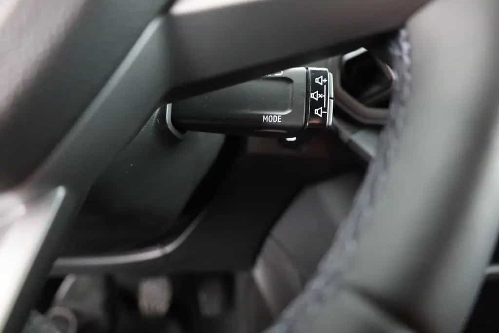 Dacia Duster TCe 130 LED Navi Kamera 04/2025-photo-21