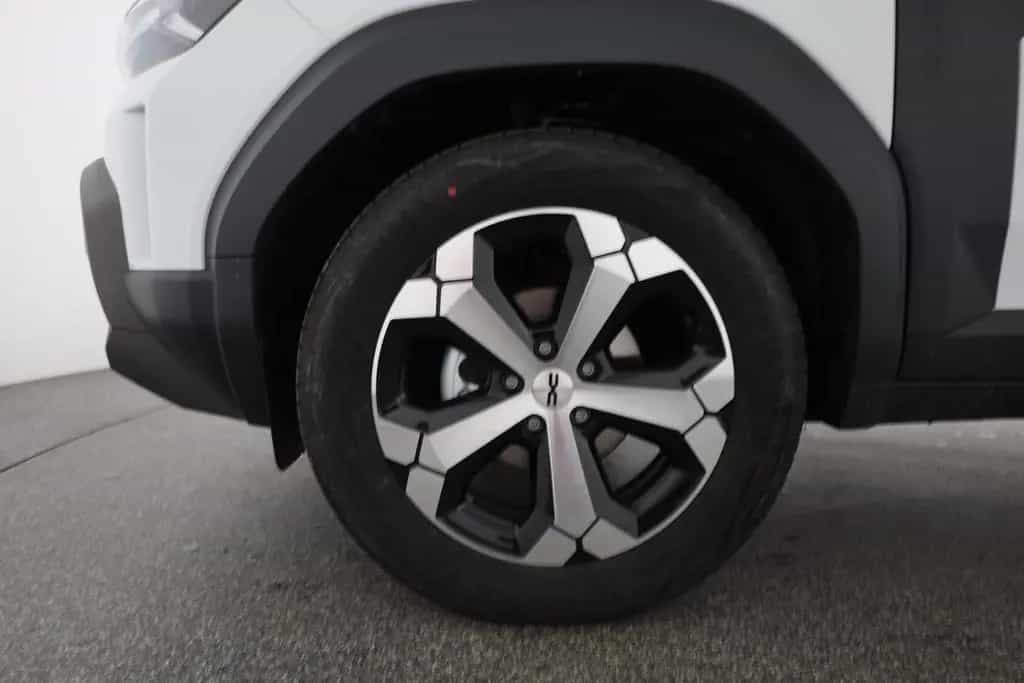 Dacia Duster TCe 130 LED Navi Kamera 04/2025-photo-31