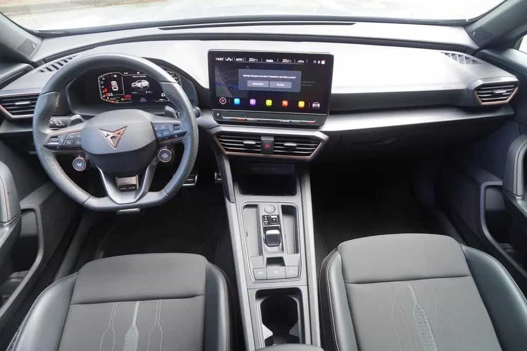 Cupra Formentor VZ 2.0 TSI 4Drive LED Virtual Cockpit 01/2021-photo-11