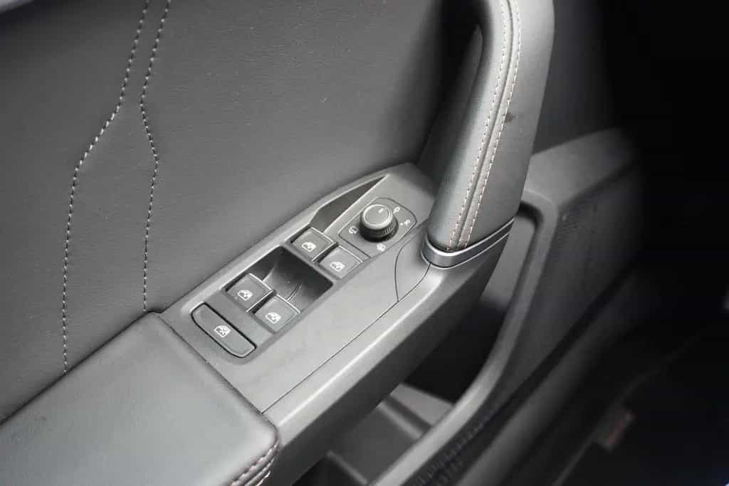 Cupra Formentor VZ 2.0 TSI 4Drive LED Virtual Cockpit 01/2021-photo-17