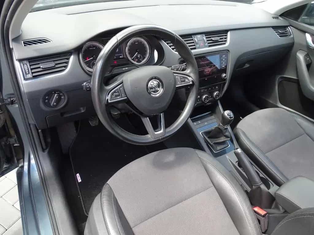 Skoda Octavia Combi 1.5 16V TSI Android Apple Panorama 04/2018-photo-8