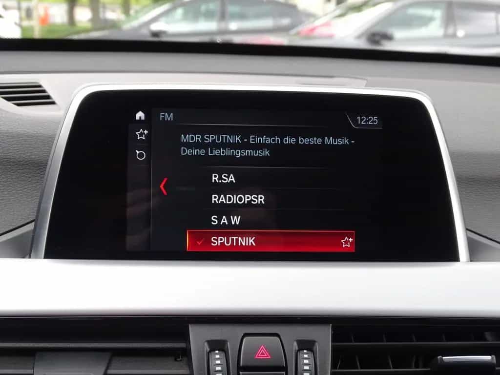 BMW X1 sDrive 18 i Advantage 08/2018-photo-14