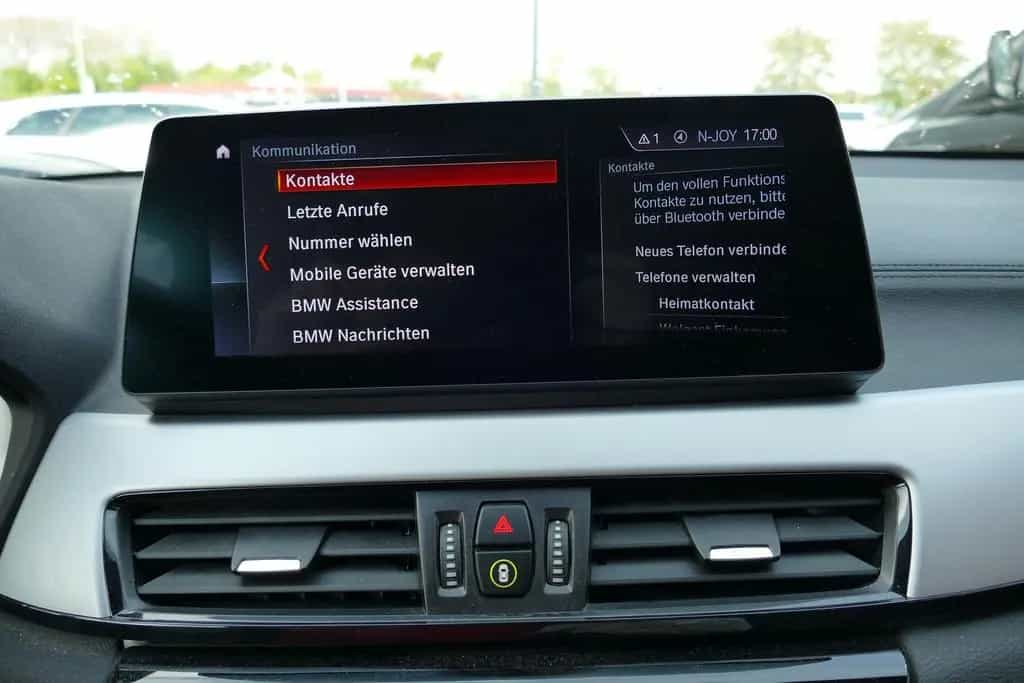 BMW X2 sDrive 18 i LED Navi Tempomat AHK Sitzheizung 01/2020-photo-15