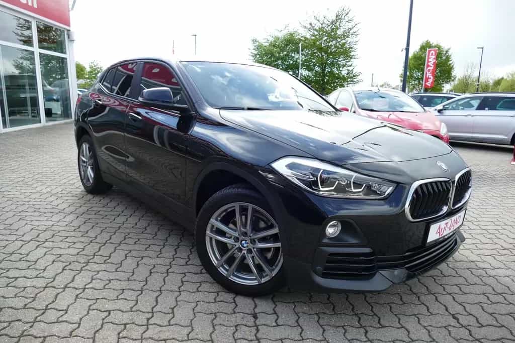 BMW X2 sDrive 18 i LED Navi Tempomat AHK Sitzheizung 01/2020-photo-5