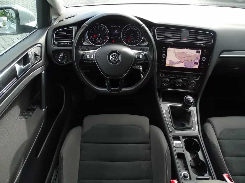 Volkswagen Golf VII Variant 1.4 TSI Highline LED Navi ACC 04/2017-photo-9