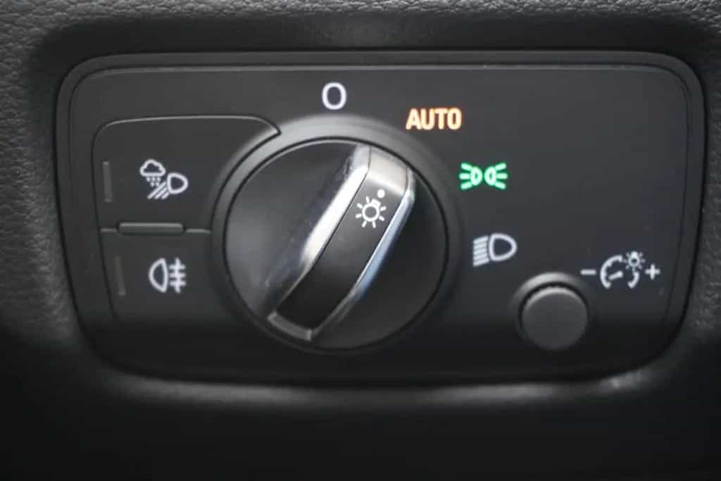 Audi A3 30 TFSI S-Line LED Navi Digitales Cockpit 06/2020-photo-20