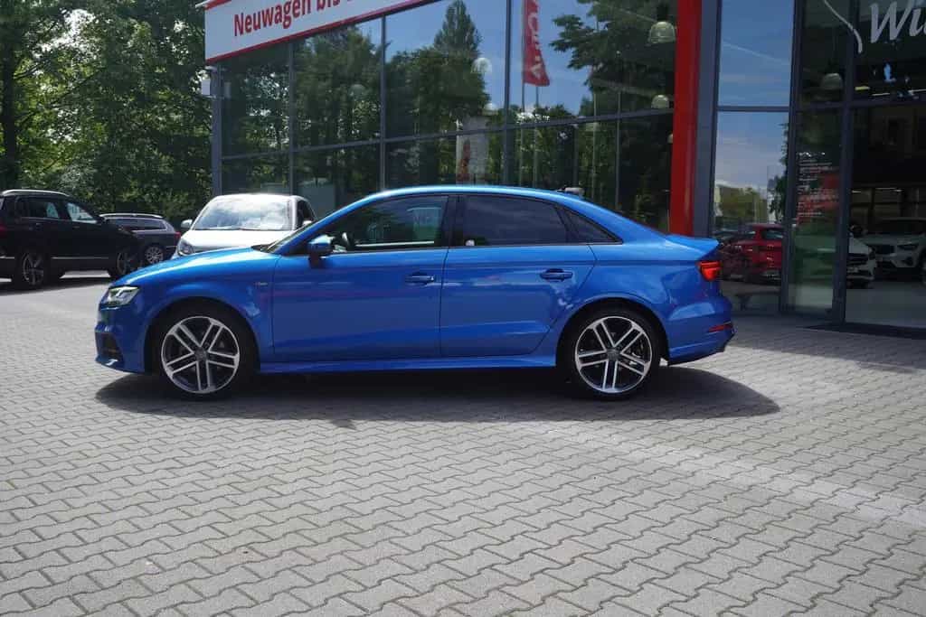 Audi A3 30 TFSI S-Line LED Navi Digitales Cockpit 06/2020-photo-8