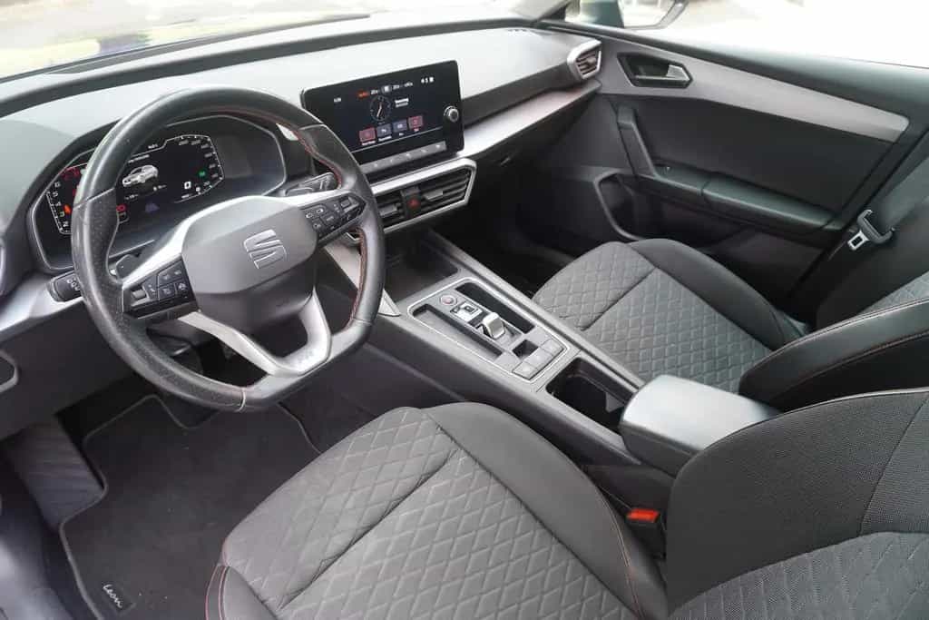 Seat Leon Sportstourer 1.5 eTSI FR LED Android Apple 08/2021-photo-10