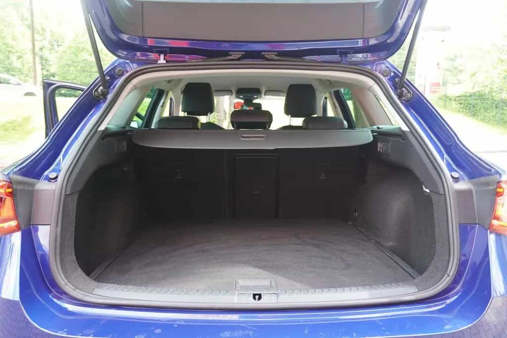 Seat Leon Sportstourer 1.5 eTSI FR LED Android Apple 08/2021-photo-27