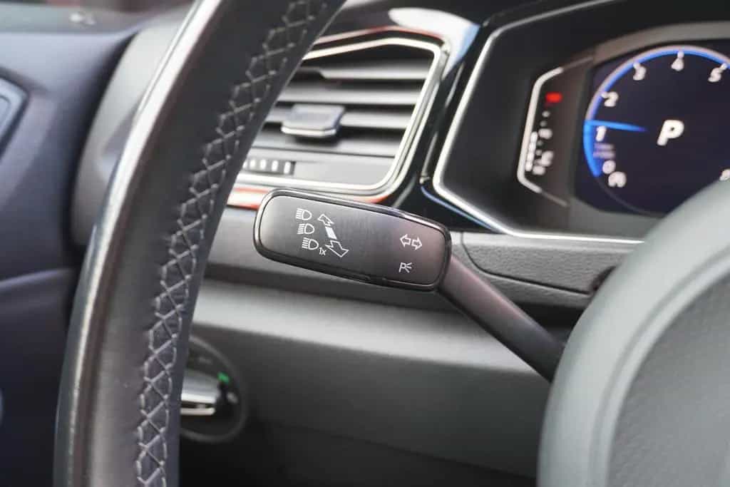 Volkswagen T-Roc 2.0 R 4Motion LED ACC Kamera Alcantara DAB 09/2021-photo-26