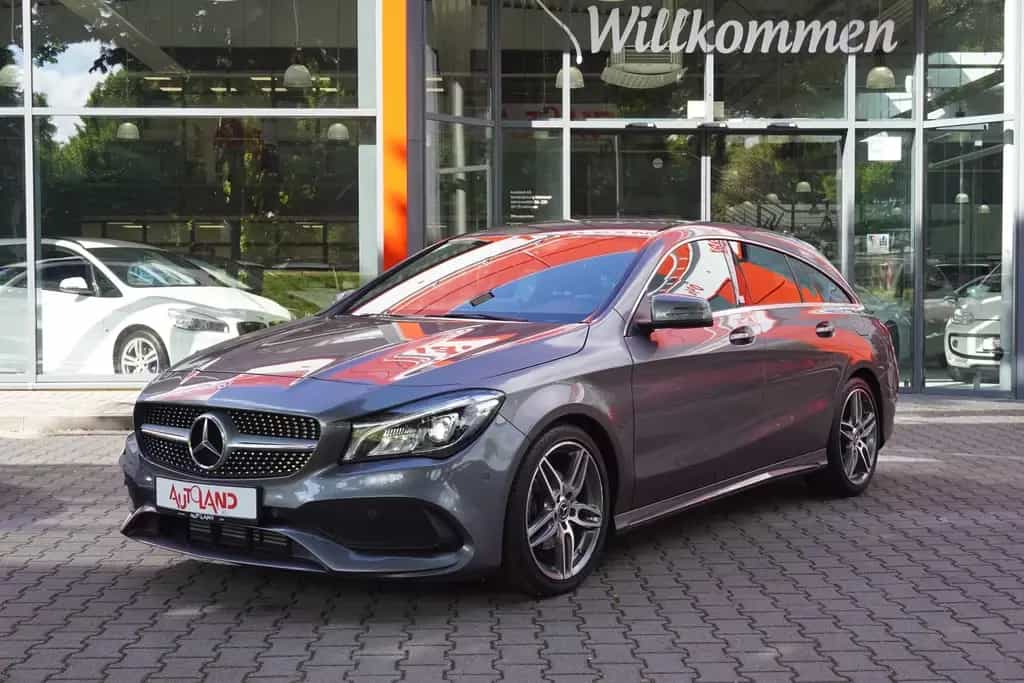 Mercedes-Benz CLA 200 AMG Line LED Sportsitze Leder Navi AHK 09/2018-photo-1