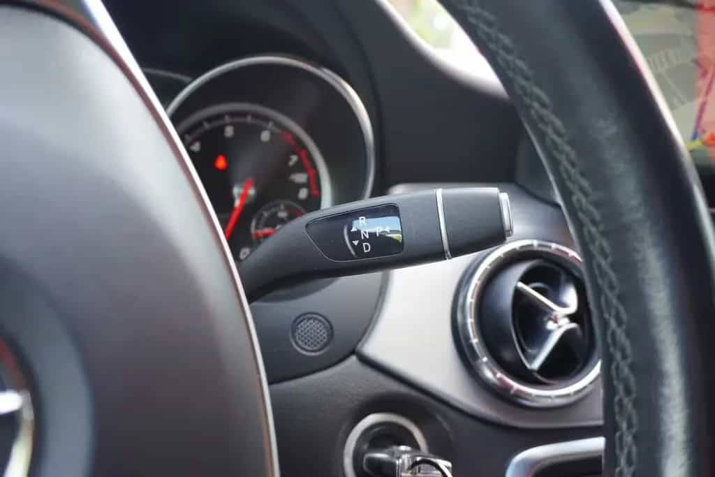 Mercedes-Benz CLA 200 AMG Line LED Sportsitze Leder Navi AHK 09/2018-photo-23
