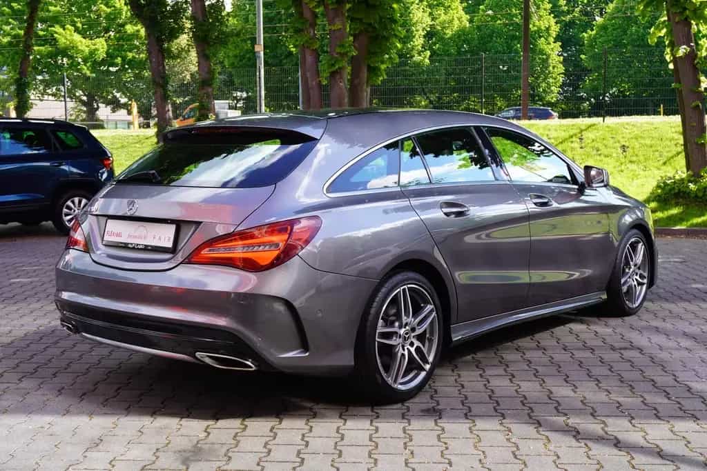 Mercedes-Benz CLA 200 AMG Line LED Sportsitze Leder Navi AHK 09/2018-photo-5