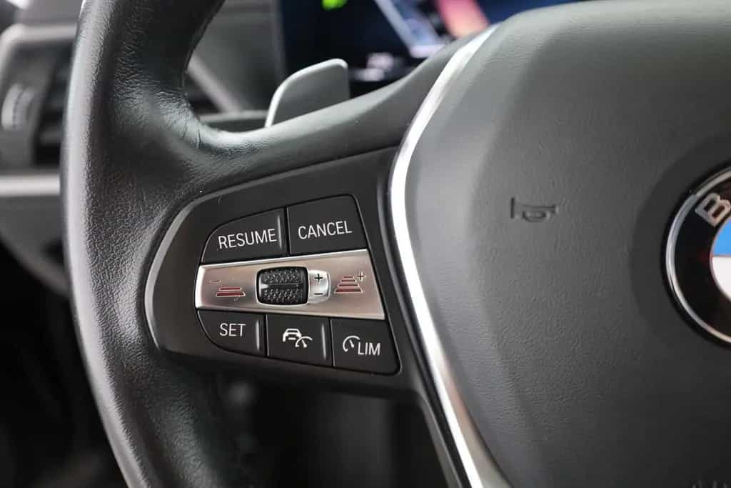 BMW 318 i Touring LED Navi ACC el. Heckklappe DAB 03/2023-photo-14