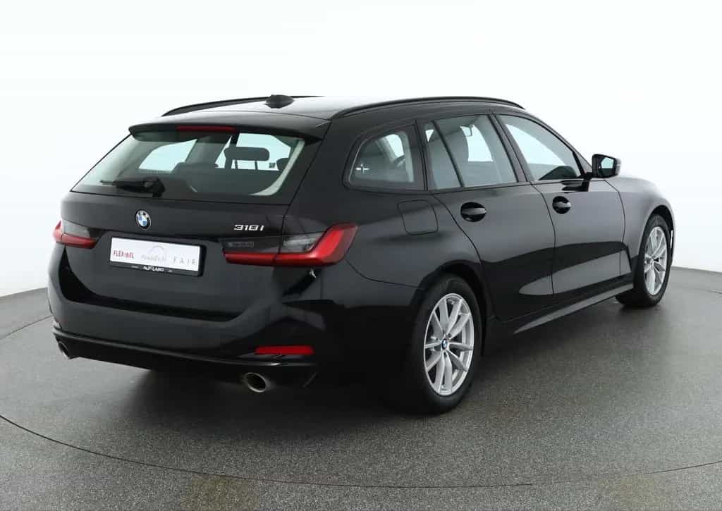BMW 318 i Touring LED Navi ACC el. Heckklappe DAB 03/2023-photo-4