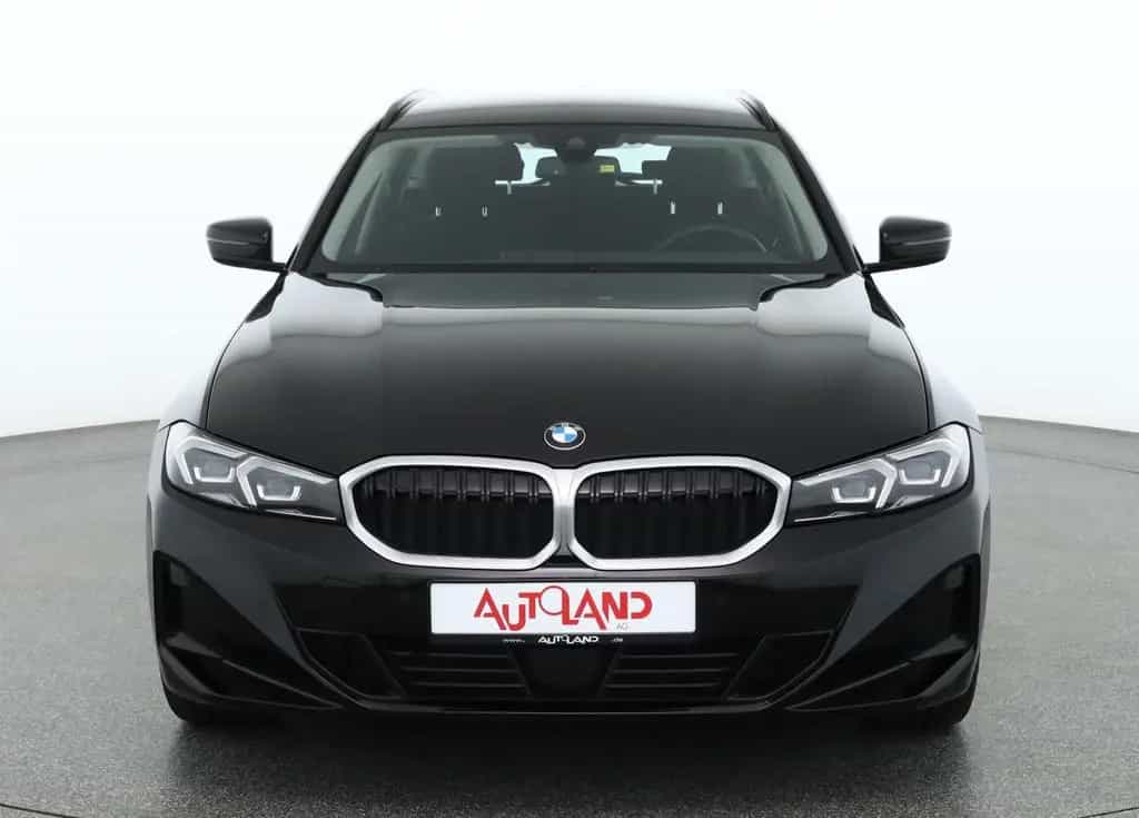 BMW 318 i Touring LED Navi ACC el. Heckklappe DAB 03/2023-photo-7