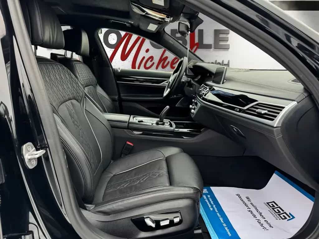 ALPINA B7 4.4 Bi-Turbo / Massage / HUD / B&W / Pano 07/2021-photo-12