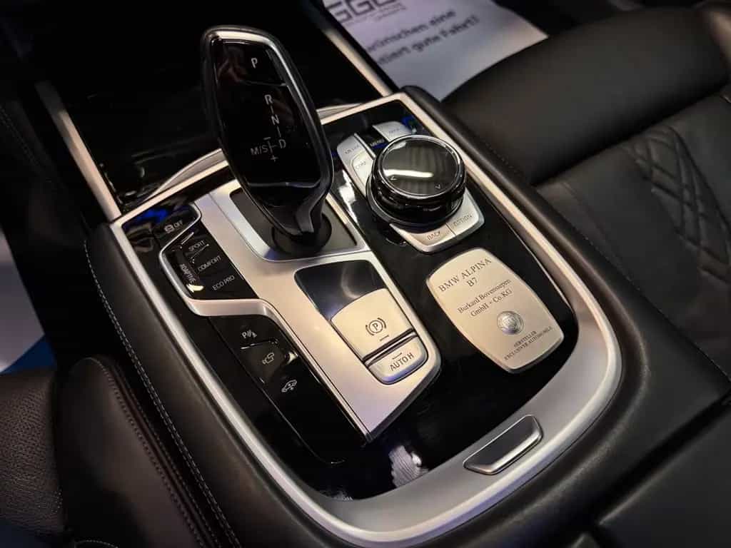 ALPINA B7 4.4 Bi-Turbo / Massage / HUD / B&W / Pano 07/2021-photo-20