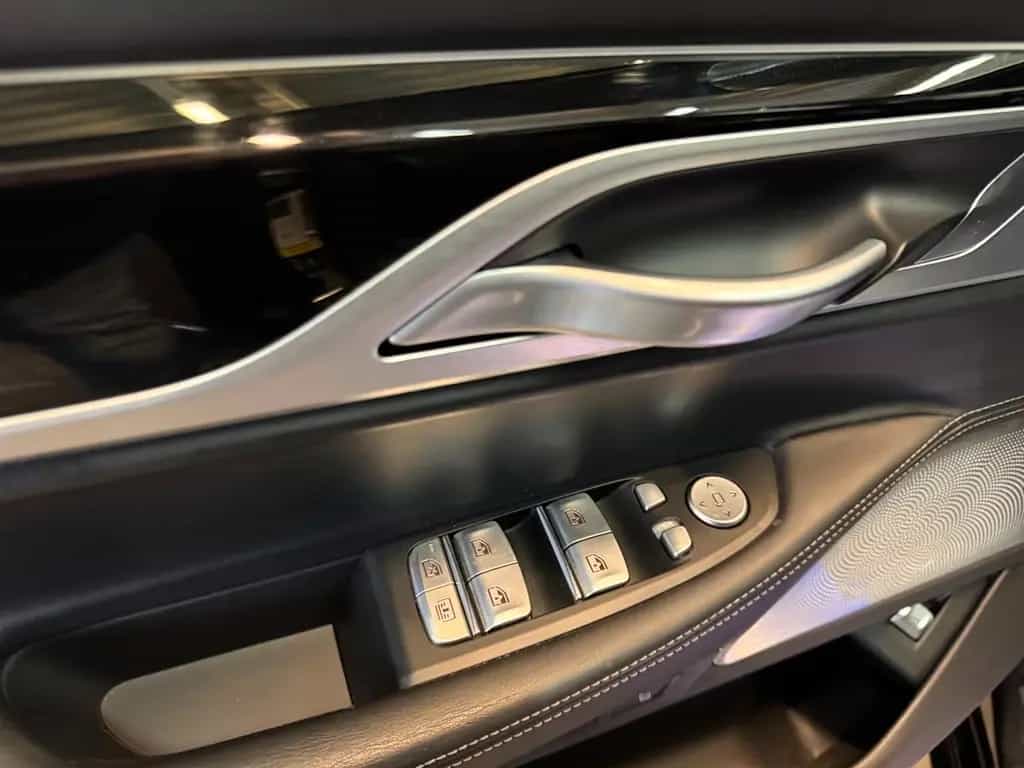 ALPINA B7 4.4 Bi-Turbo / Massage / HUD / B&W / Pano 07/2021-photo-21