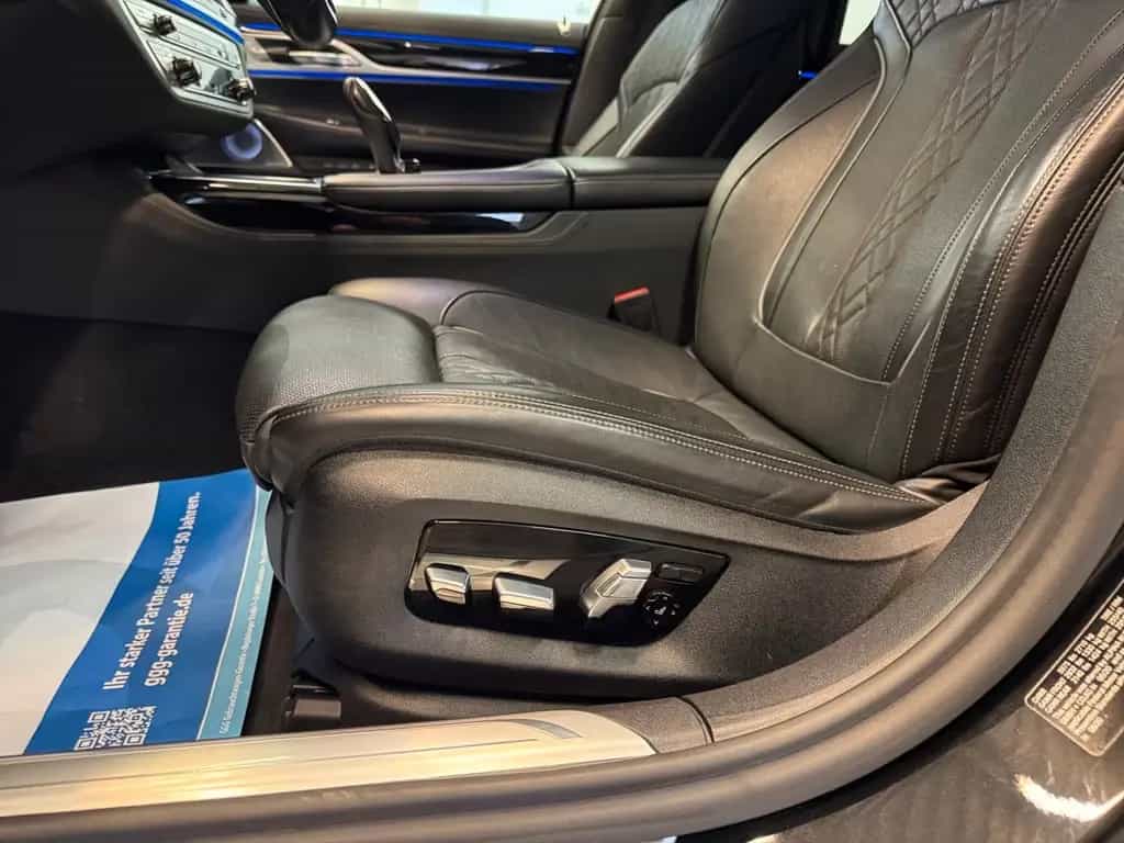 ALPINA B7 4.4 Bi-Turbo / Massage / HUD / B&W / Pano 07/2021-photo-23