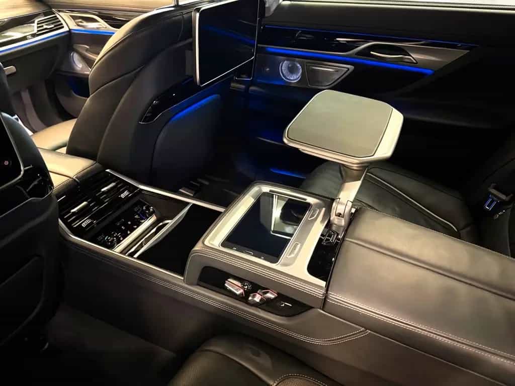 ALPINA B7 4.4 Bi-Turbo / Massage / HUD / B&W / Pano 07/2021-photo-25