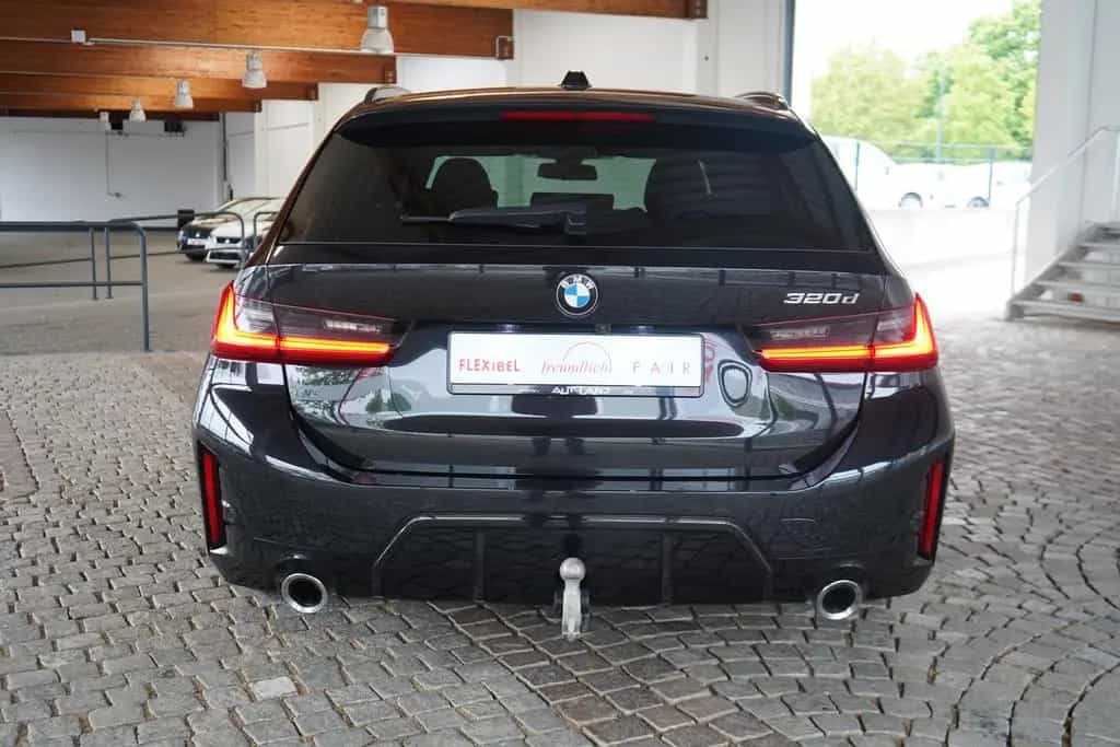 BMW 320 d Touring mHev M Sport Aut. LED AHK Pano 04/2023-photo-4
