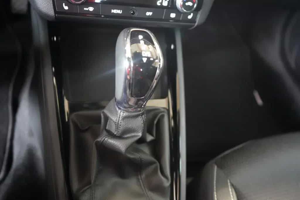 Skoda Kamiq 1.0 Tour LED Kamera Sitzheizung Tempomat 04/2024-photo-18