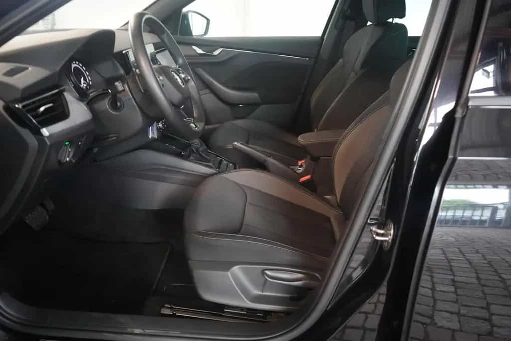 Skoda Kamiq 1.0 Tour LED Kamera Sitzheizung Tempomat 04/2024-photo-28