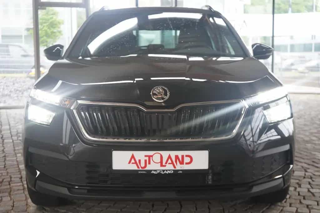 Skoda Kamiq 1.0 Tour LED Kamera Sitzheizung Tempomat 04/2024-photo-8