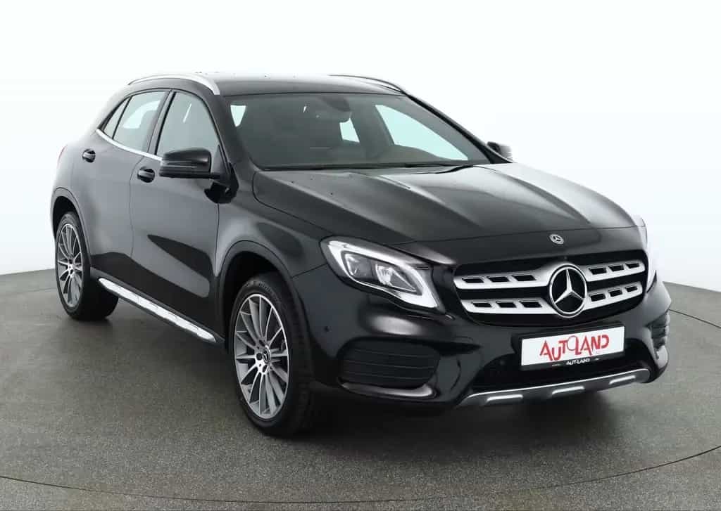 Mercedes-Benz GLA 180 AMG Line Aut. LED Navi 360° Leder PDC 01/2019-photo-6