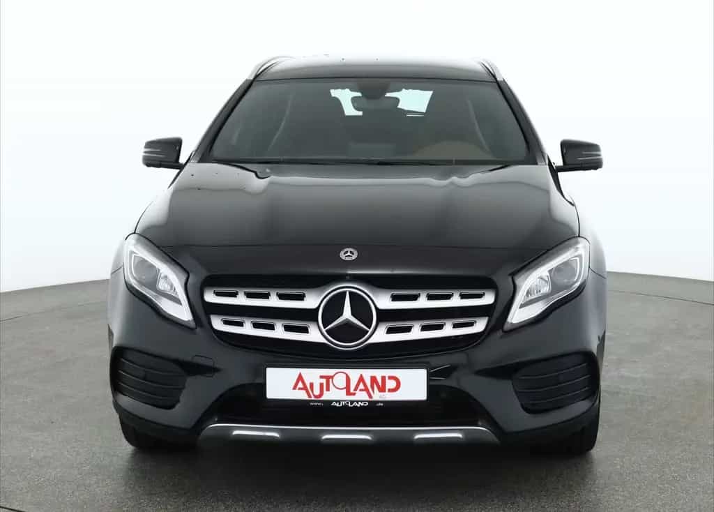 Mercedes-Benz GLA 180 AMG Line Aut. LED Navi 360° Leder PDC 01/2019-photo-7