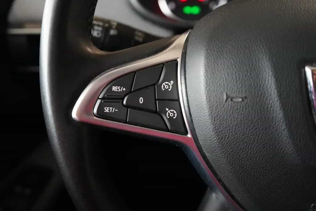 Dacia Jogger 1.0 TCE Extreme SHZ Kamera Navi 10/2022-photo-25