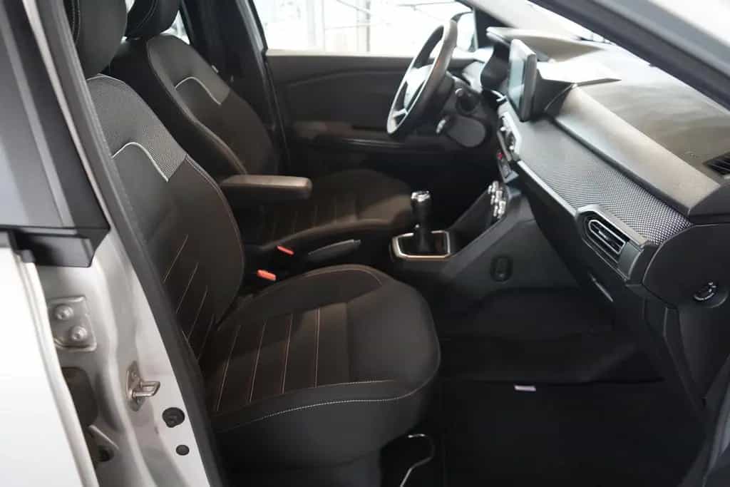 Dacia Jogger 1.0 TCE Extreme SHZ Kamera Navi 10/2022-photo-33