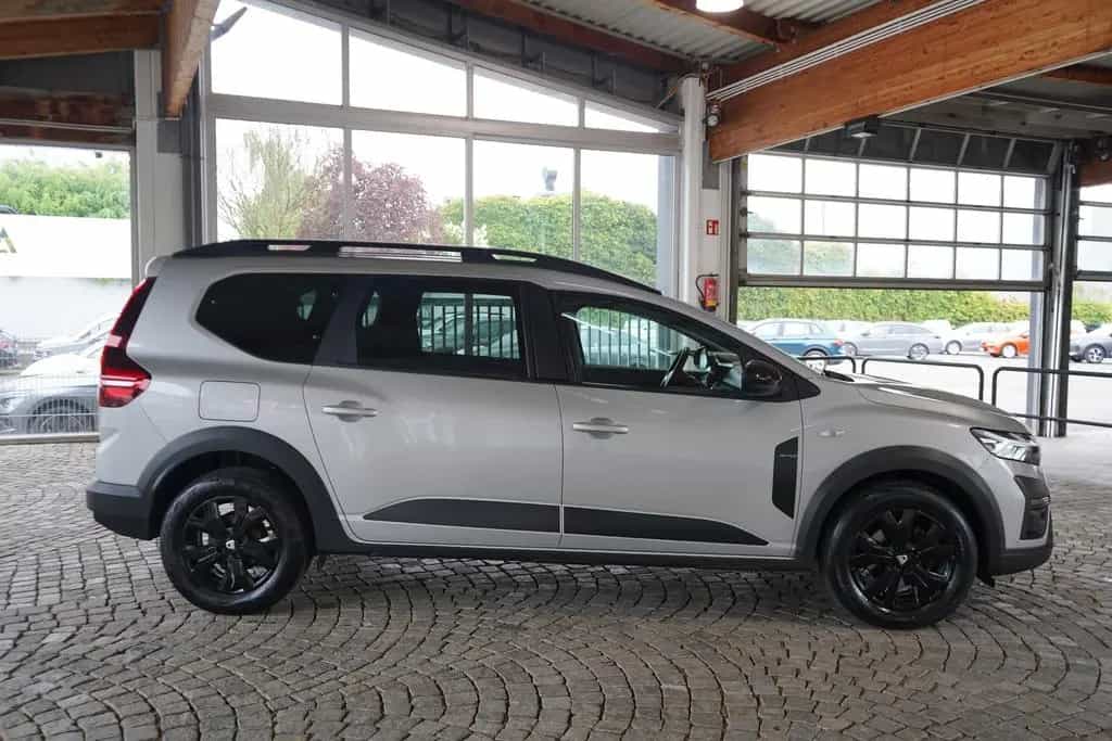 Dacia Jogger 1.0 TCE Extreme SHZ Kamera Navi 10/2022-photo-6