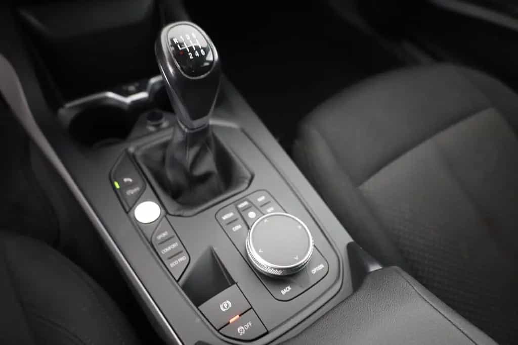 BMW 116 i Advantage LED Virtual Cockpit Sitzheizung 11/2022-photo-13