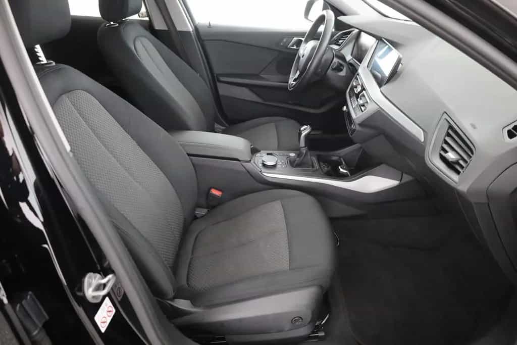 BMW 116 i Advantage LED Virtual Cockpit Sitzheizung 11/2022-photo-23