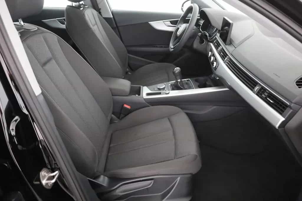 Audi A4 Avant 1.4 TFSI LED Navi Sitzheizung Tempomat 05/2018-photo-24