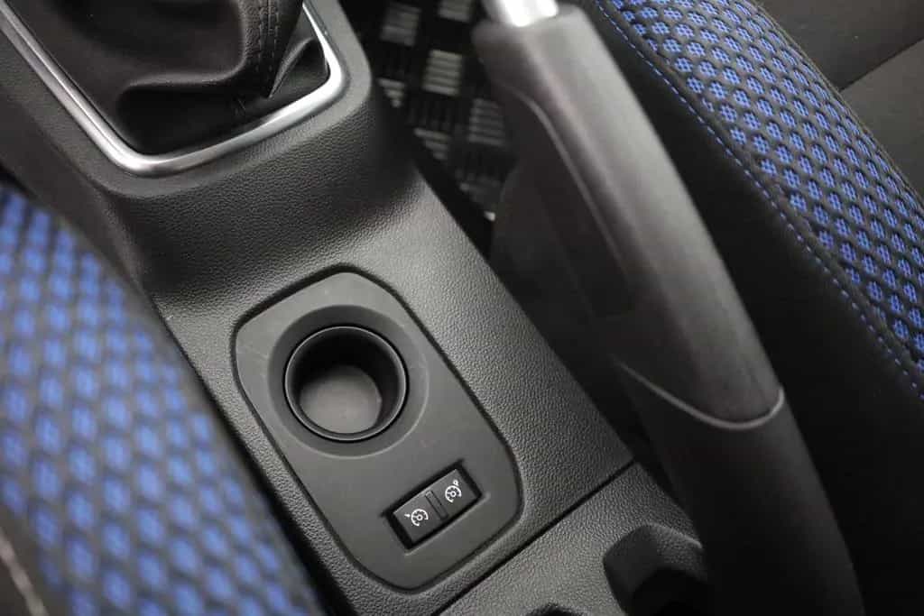 Dacia Duster 1.3 TCe Celebration Navi 360° Sitzheizung 05/2021-photo-13