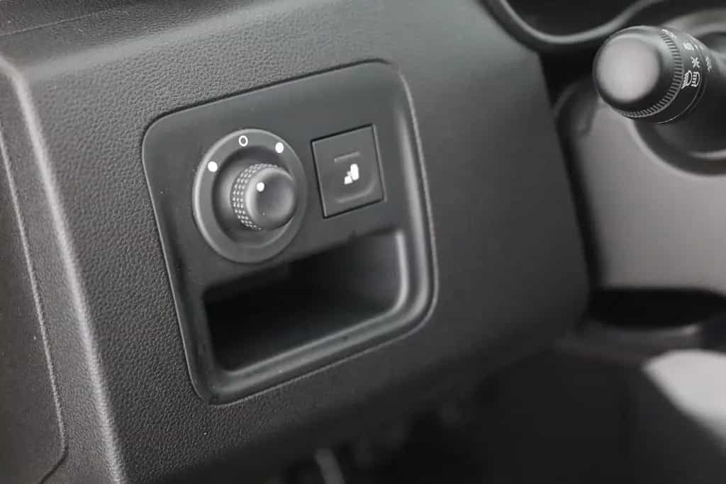 Dacia Duster 1.3 TCe Celebration Navi 360° Sitzheizung 05/2021-photo-20